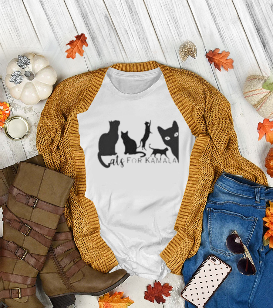 Cats for Kamala Childless Cat Lady Kamala Harris For President Cats for Kamala T-Shirt