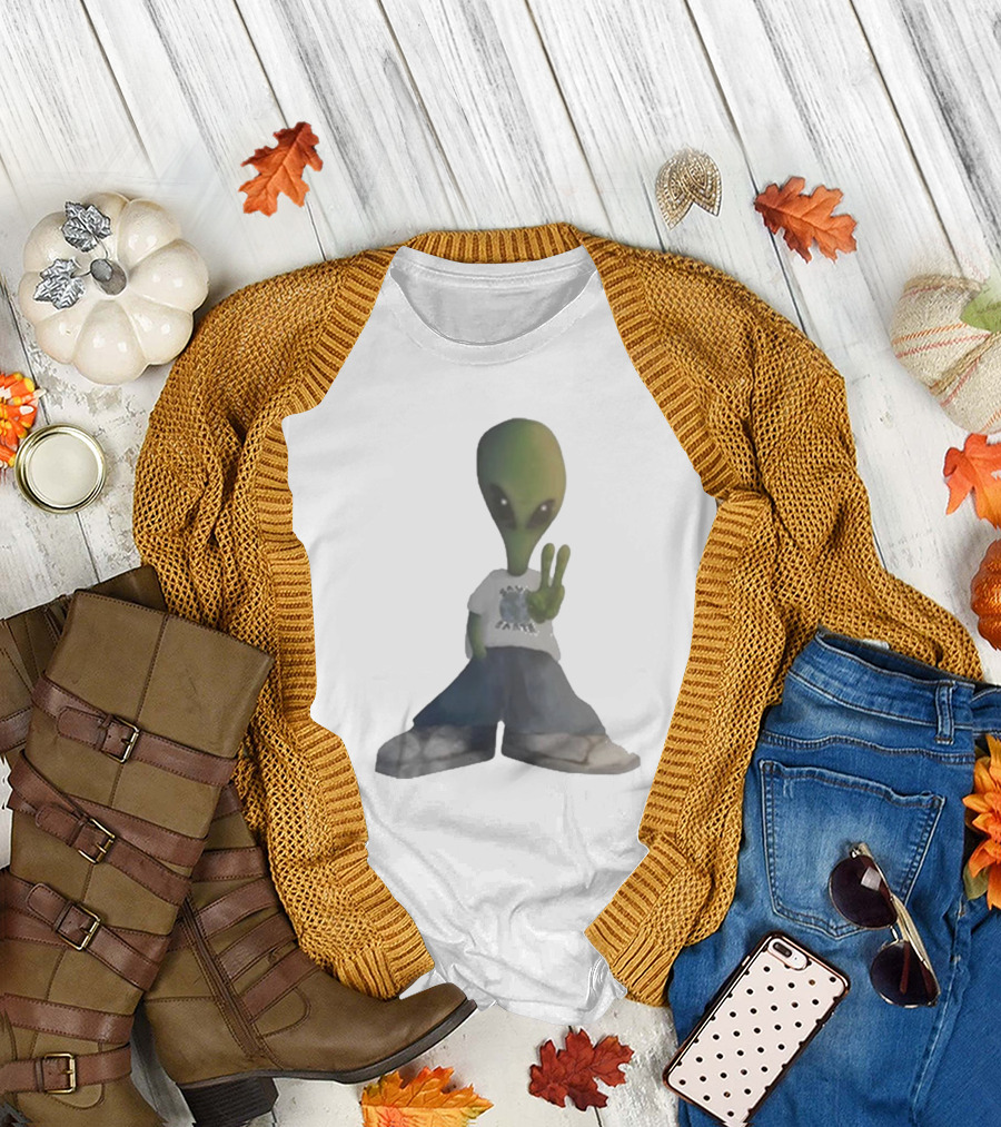 Save Earth Alien Peaceful Message T-Shirt