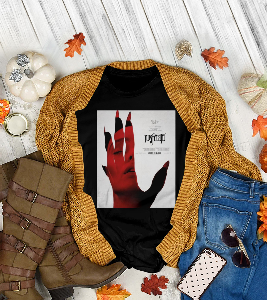 New Character Nosferatu Lily-Rose Depp Una Pelicula De Robert Eggers Solo en Cines T-Shirt