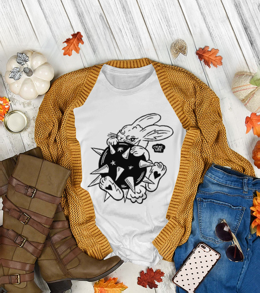 Chloeleeart Morningstar Bunny Holding Spiked Ball with Stars and Hearts T-Shirt