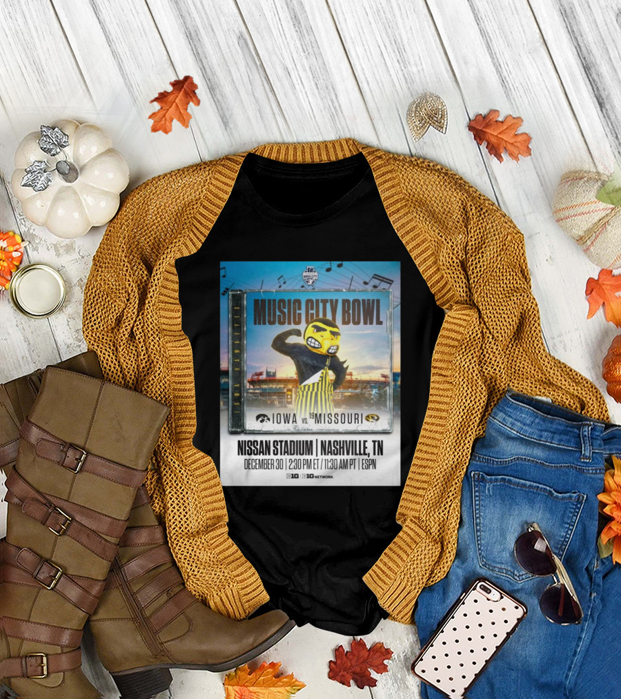 Iowa Hawkeyes vs Missouri Tigers Music City Bowl Nissan Stadium Nashville December 30 T-Shirt