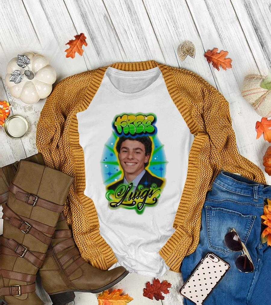Free Luigi Keiajah Airbrush Style T-Shirt