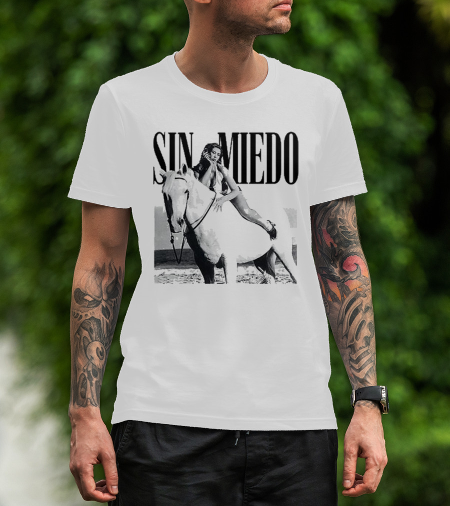 Kali Uchis Sin Miedo Equestrian Horseback Riding Vintage Style T-Shirt