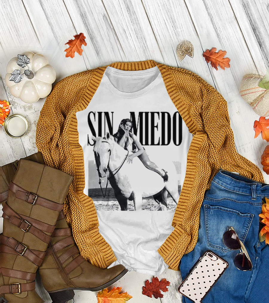 Kali Uchis Sin Miedo Equestrian Horseback Riding Vintage Style T-Shirt