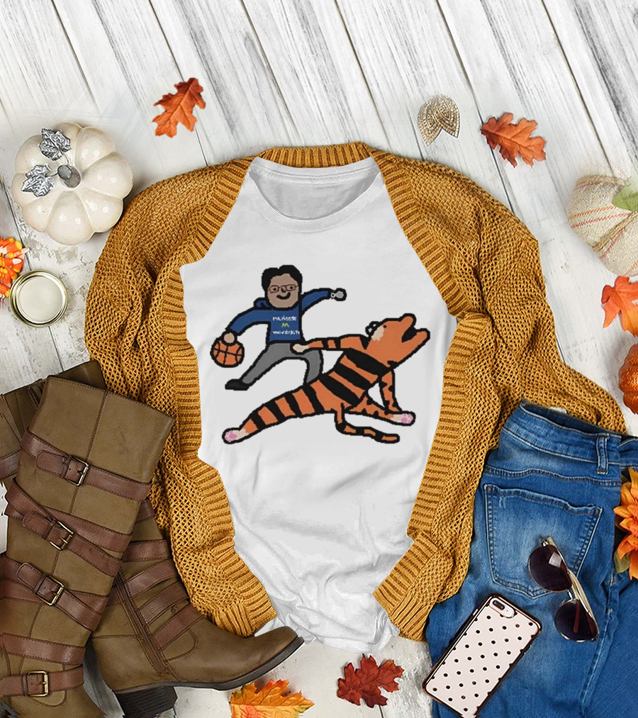 Basketball Battle McNeese Defeats Clemson Tigers T-Shirt