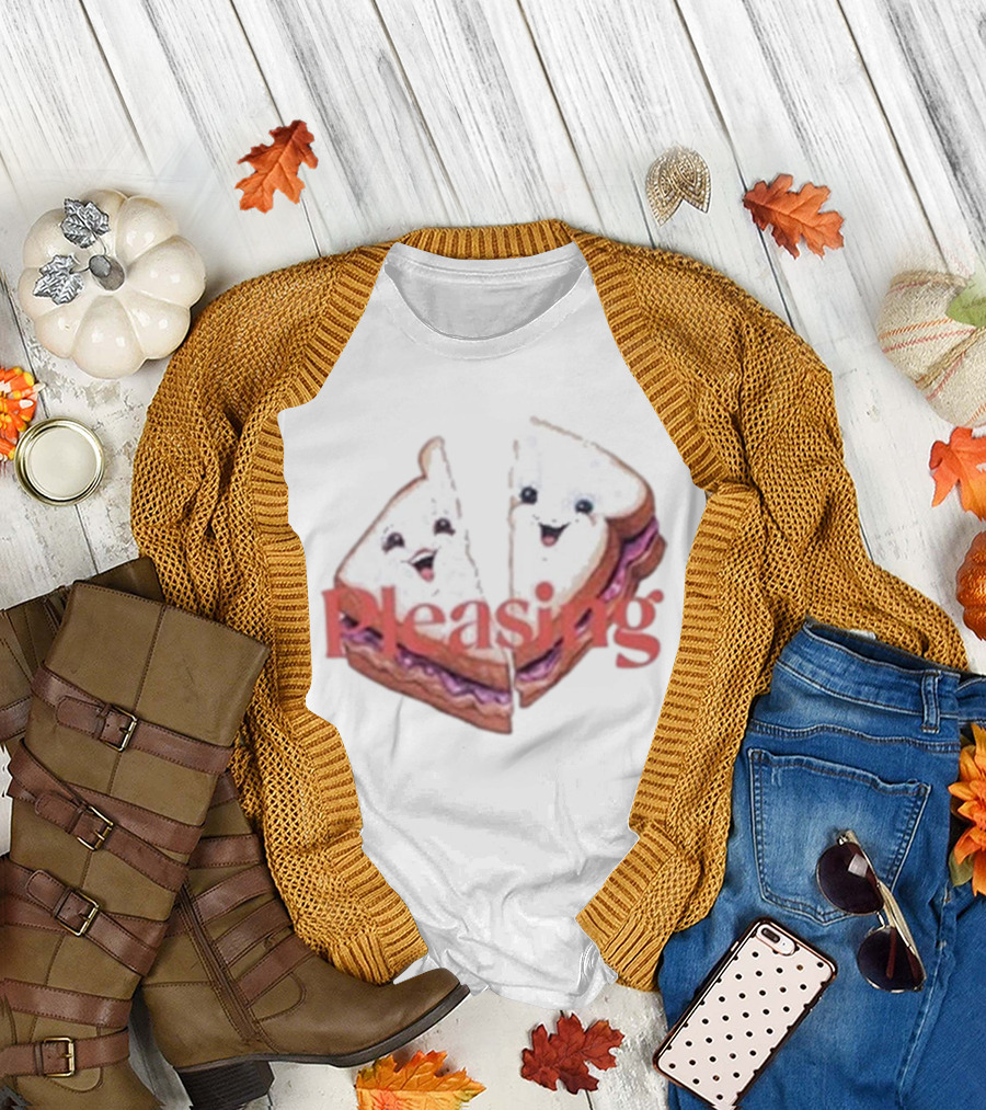 Pleasing I Chews You Smiling Sandwich T-Shirt