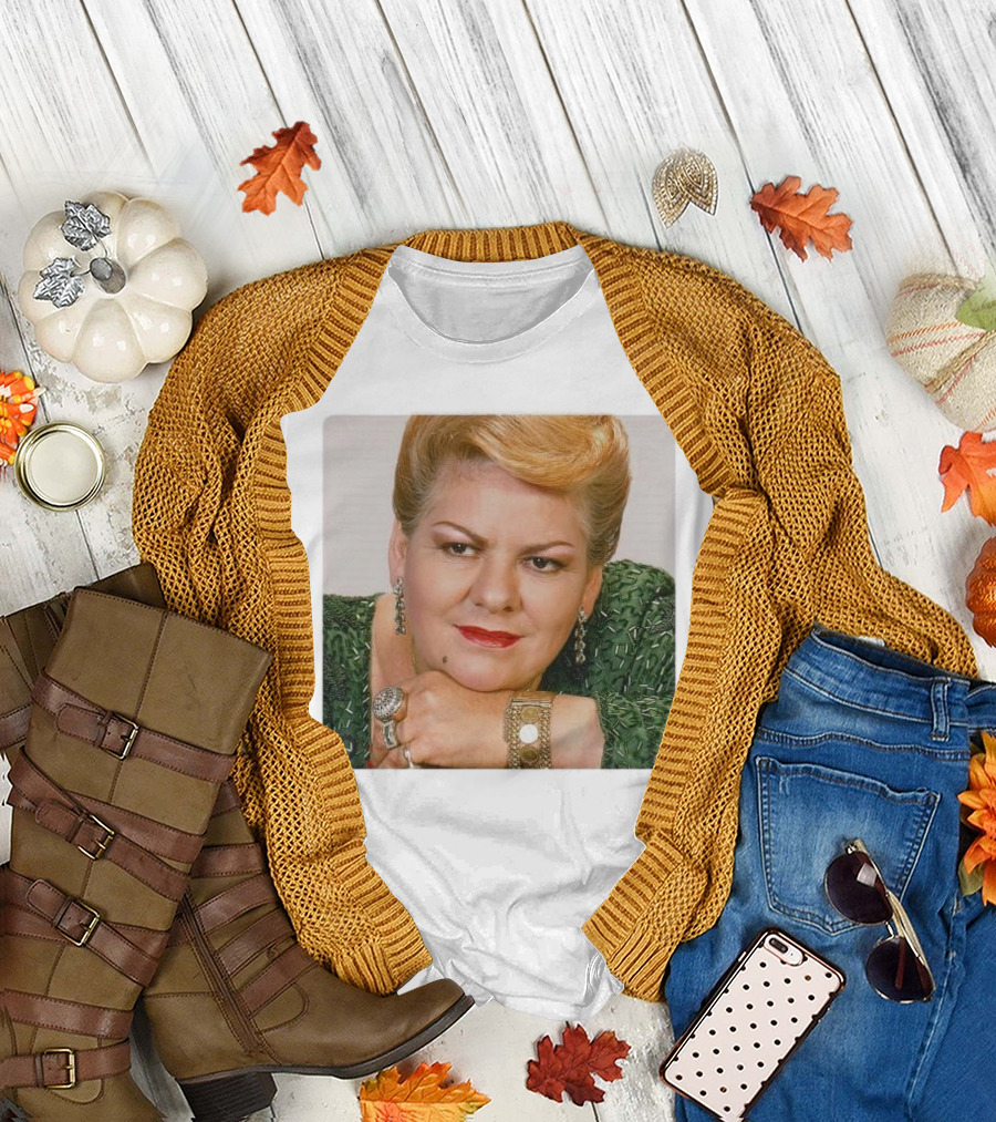 RIP Paquita la del Barrio the feminist icon from Mexico T-Shirt