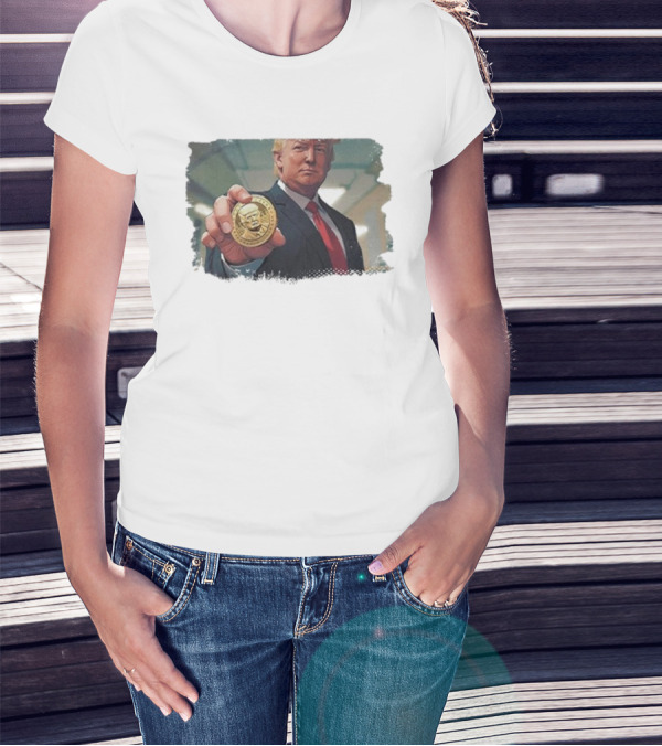 Trump Crypto Coin Meme Holding Golden Coin T-Shirt