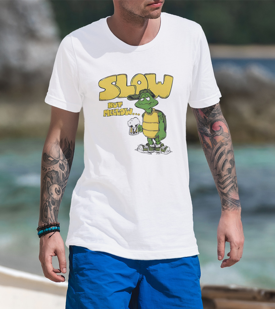 Slow But Mellow Turtle With Beer Retro Vintage 70s Style T-Shirt