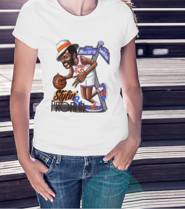 West 33rd St Seventh Ave Clyde Stylin Profilin New York Knicks Walt Frazier T-Shirt