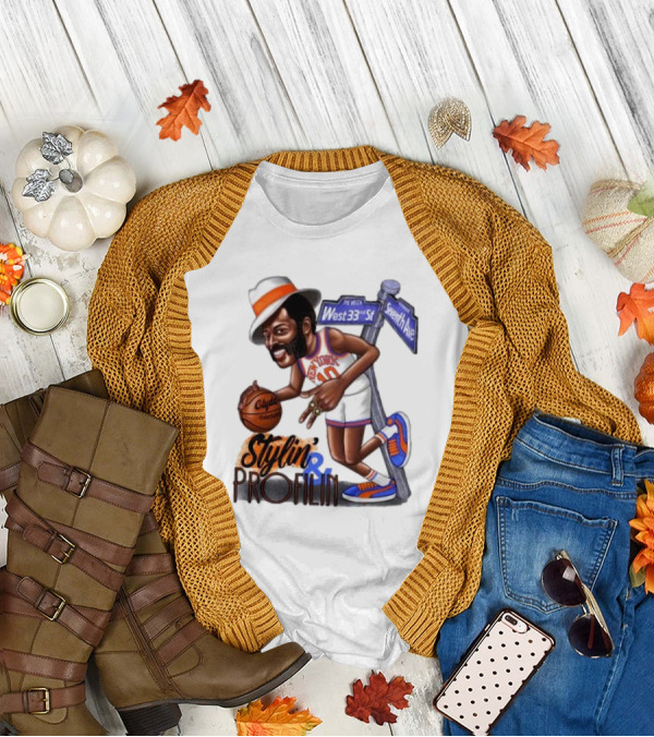 West 33rd St Seventh Ave Clyde Stylin Profilin New York Knicks Walt Frazier T-Shirt