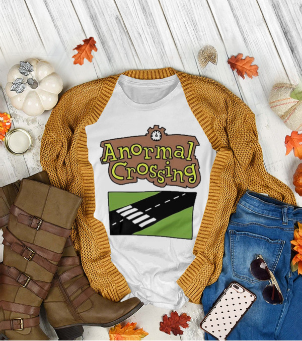 Anormal Crossing Zoe Bread Text And Z Shape Design T-Shirt