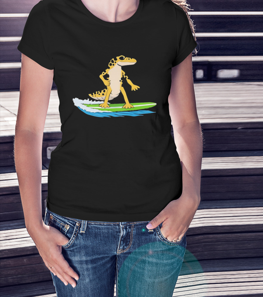 Leopard Gecko Yellow Lizard Riding Surfboard T-Shirt