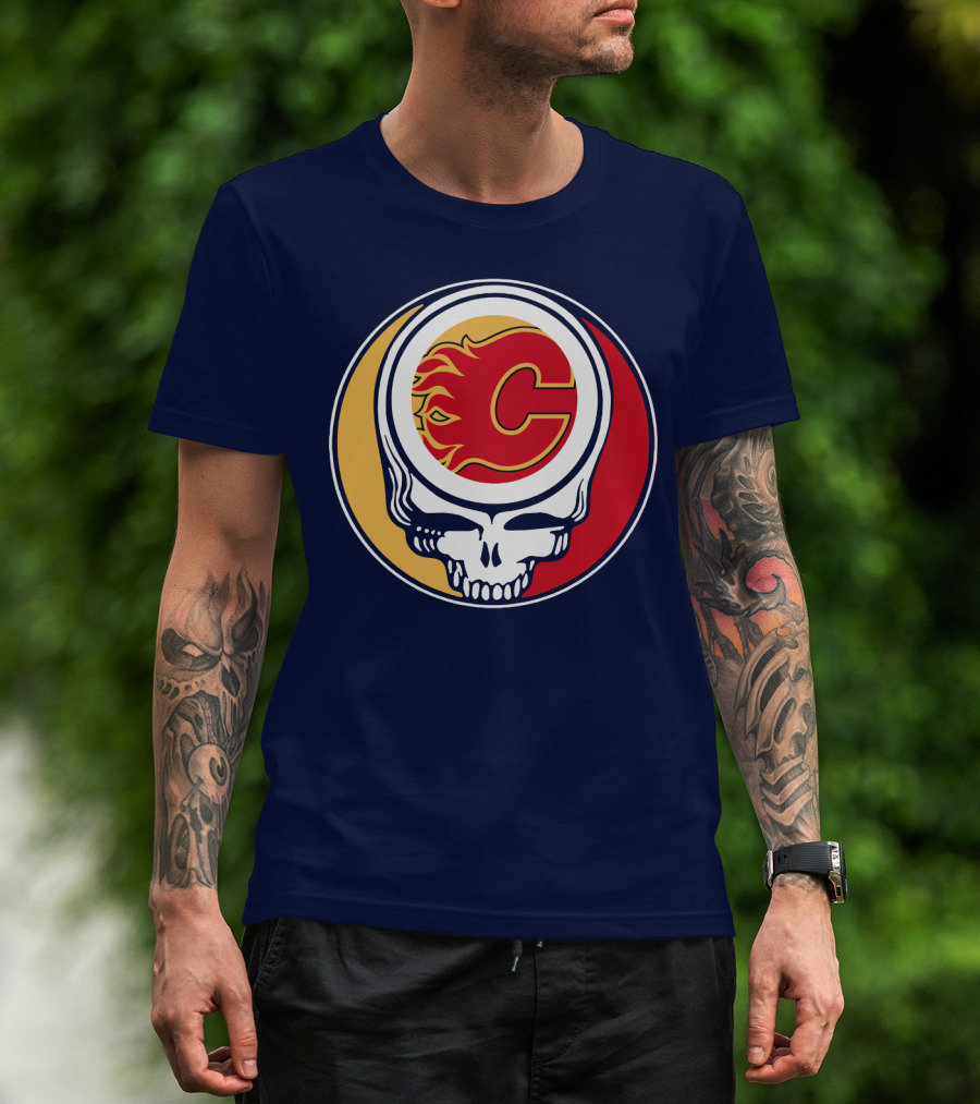 Calgary Flames Grateful Dead Skull Logo Fan Merchandise T-Shirt