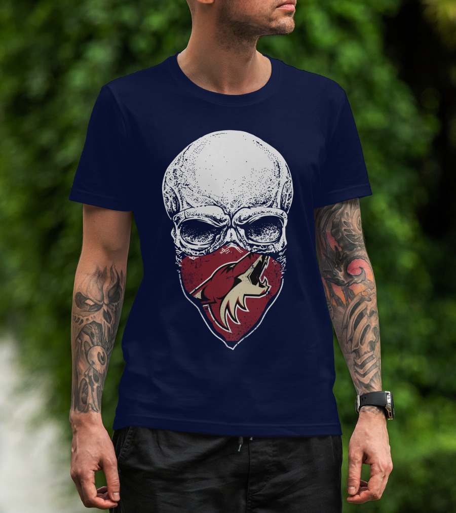 Arizona Coyotes Skull Logo With Coyote Mask T-Shirt