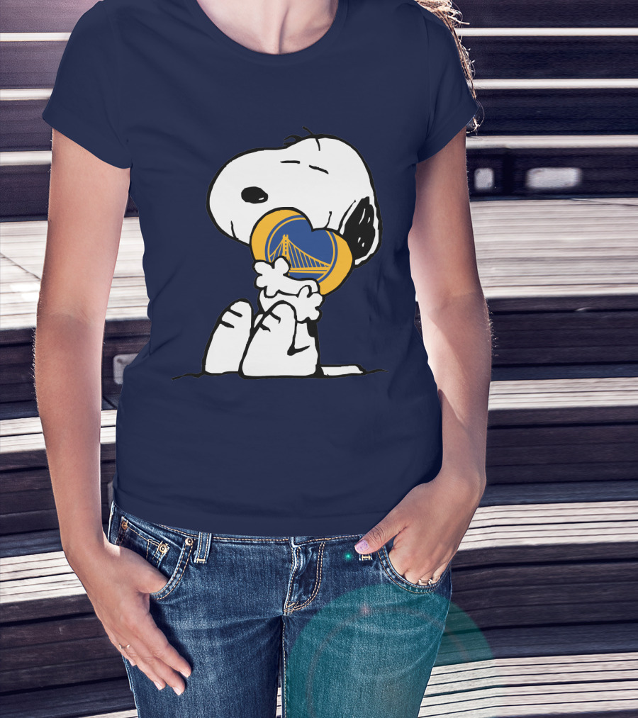 Snoopy Hugging Golden State Warriors Basketball Heart T-Shirt