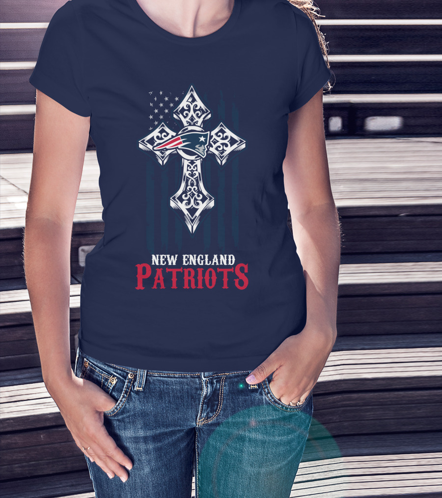 New England Patriots American Flag Cross T-Shirt