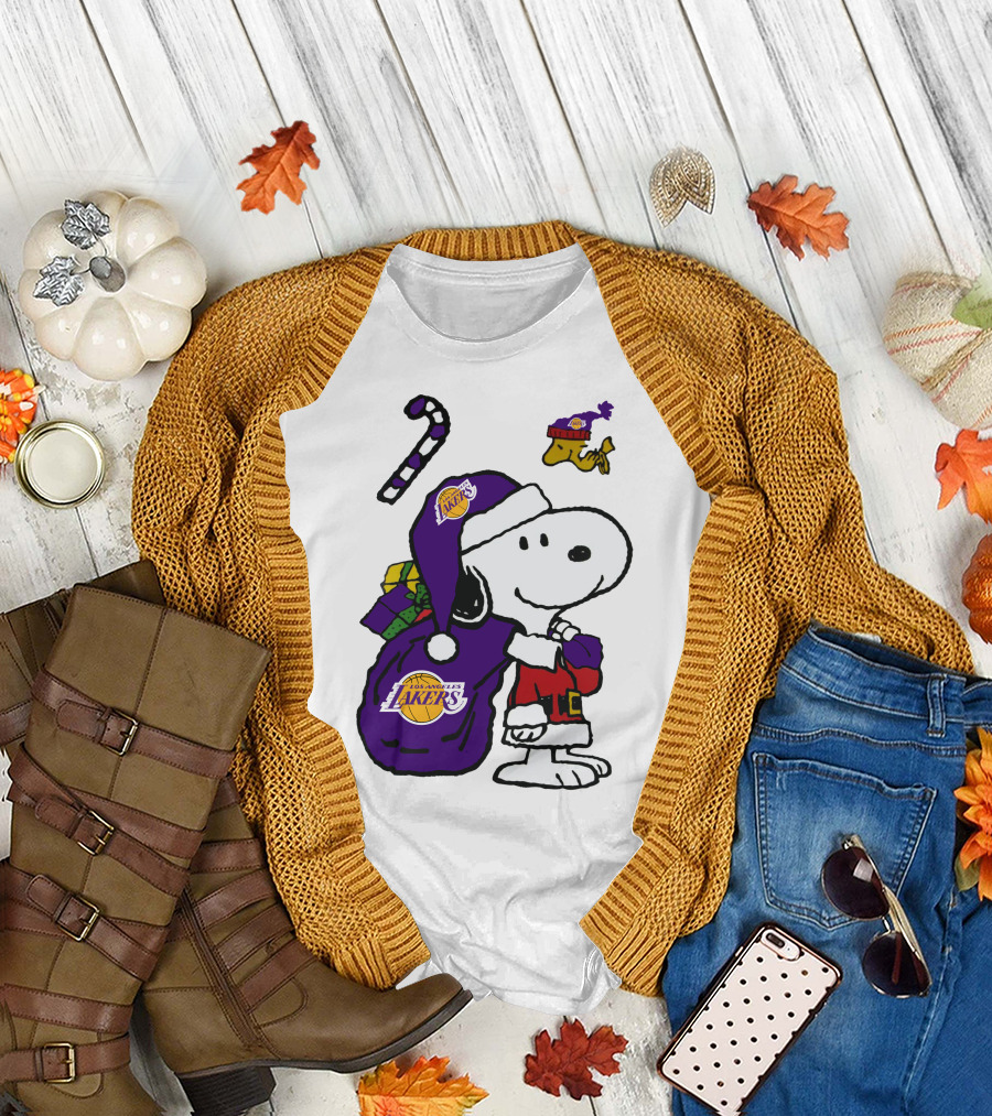 Los Angeles Lakers Snoopy Christmas Special T-Shirt