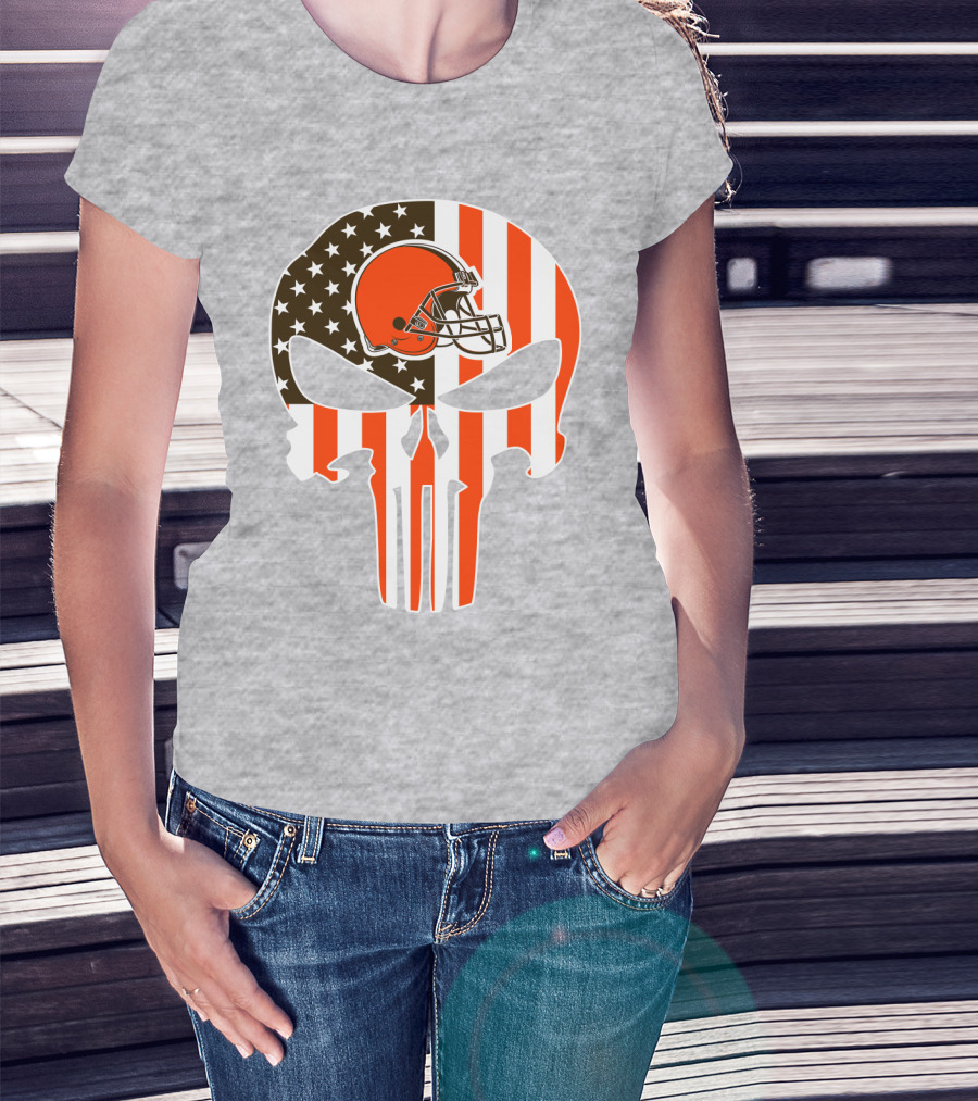 Browns American Flag Skull Helmet T-Shirt