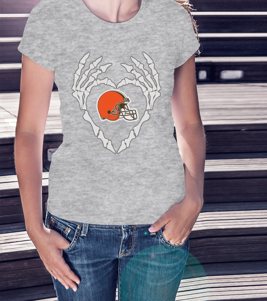 Cleveland Browns Helmet Skeleton Heart T-Shirt