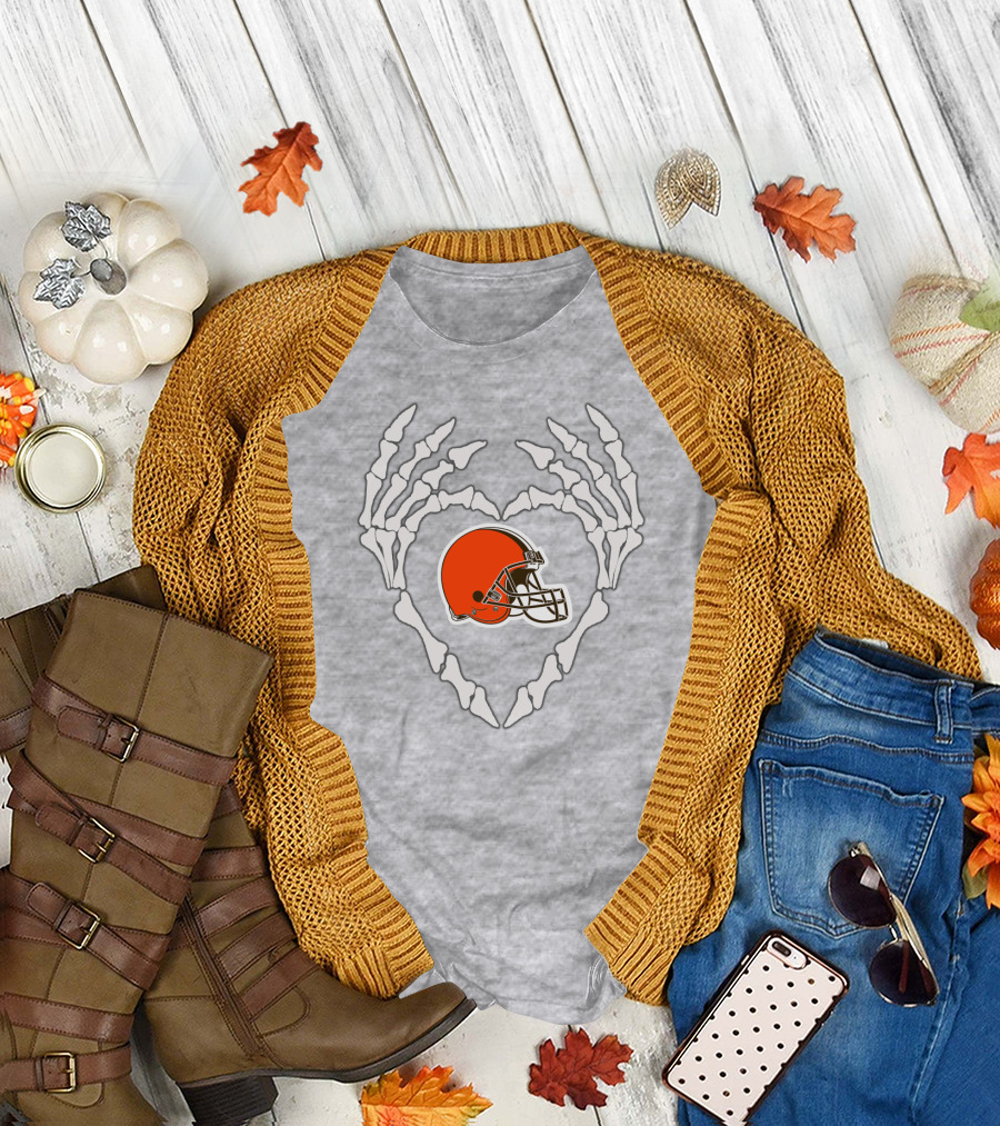 Cleveland Browns Helmet Skeleton Heart T-Shirt