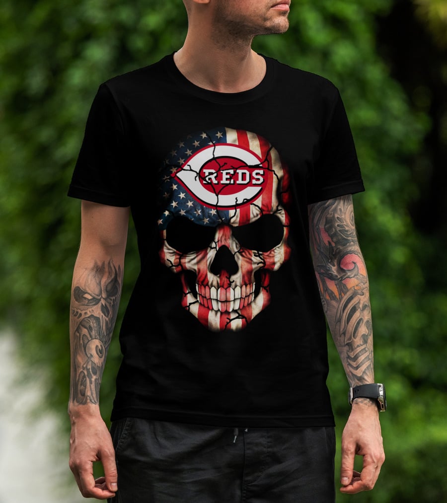 Reds American Flag Skull T-Shirt