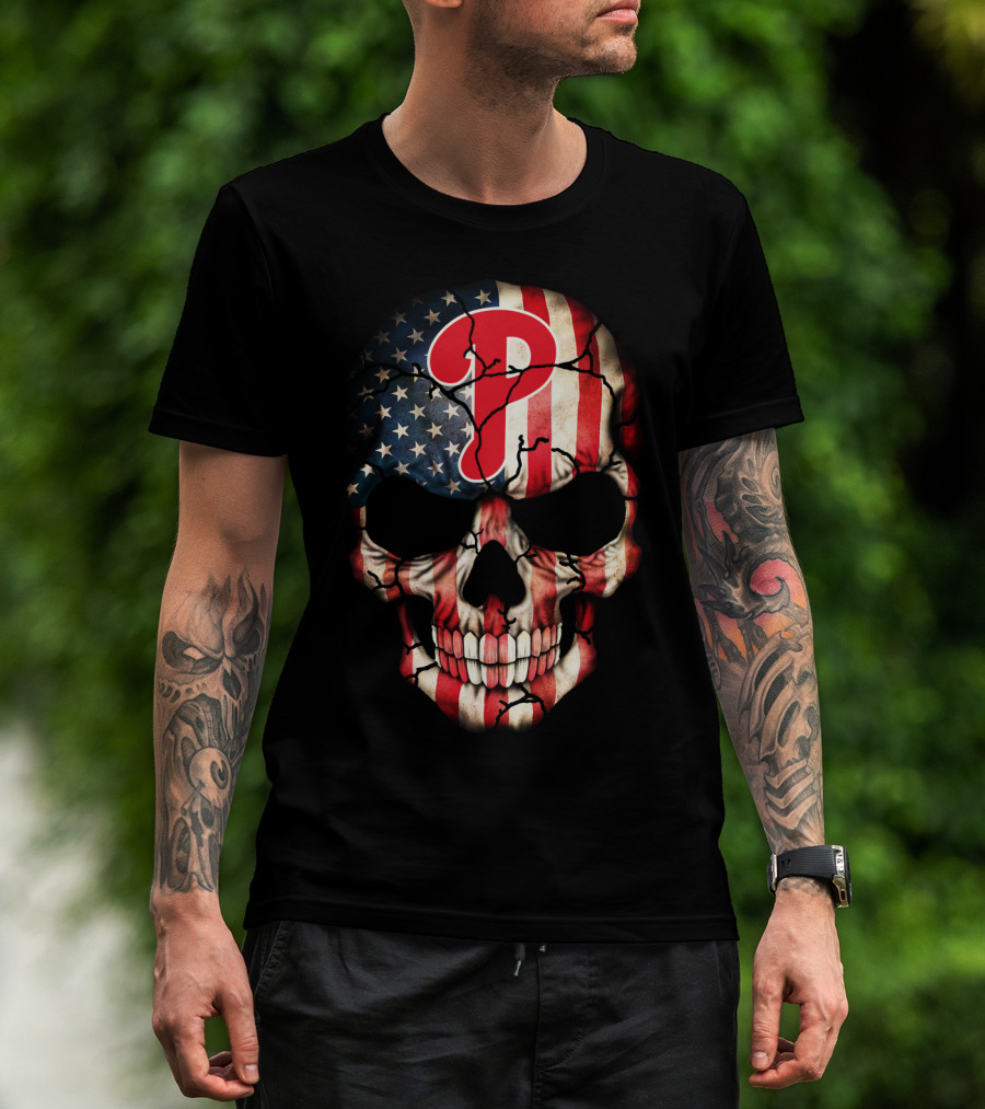 Phillies Skull American Flag Cracked T-Shirt