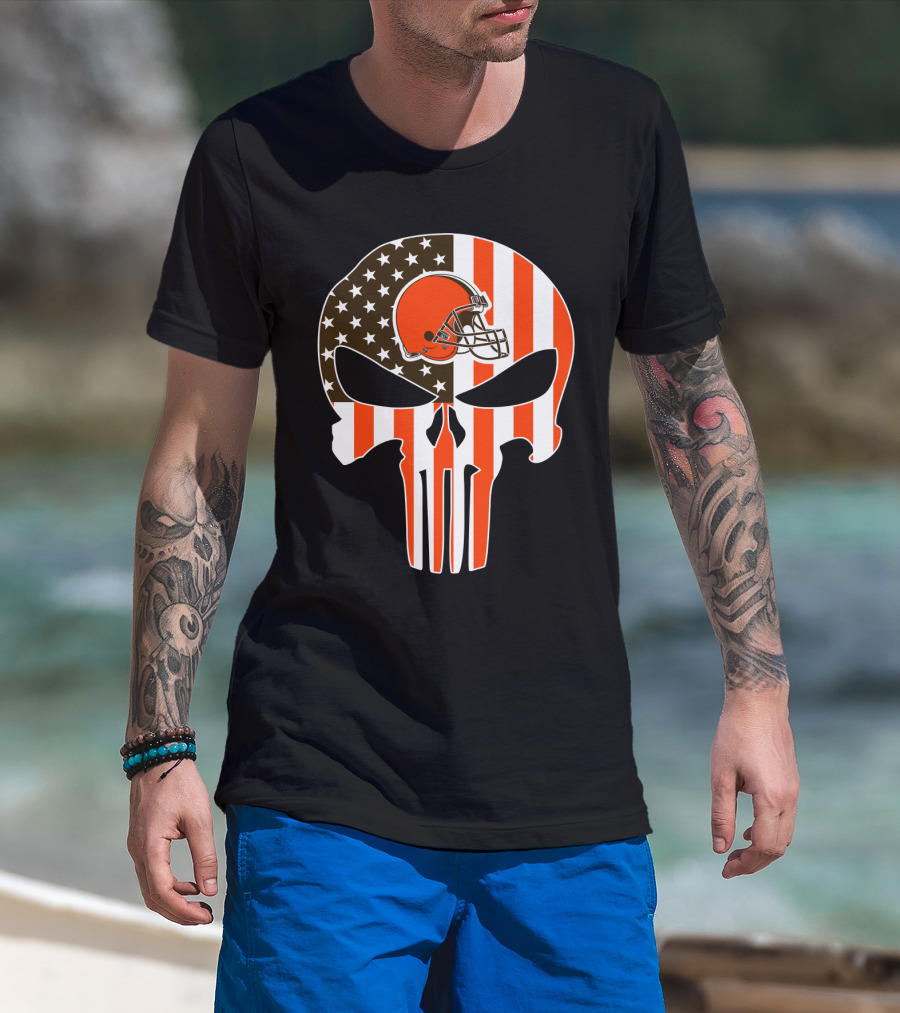 Cleveland Browns Skull American Flag Helmet T-Shirt