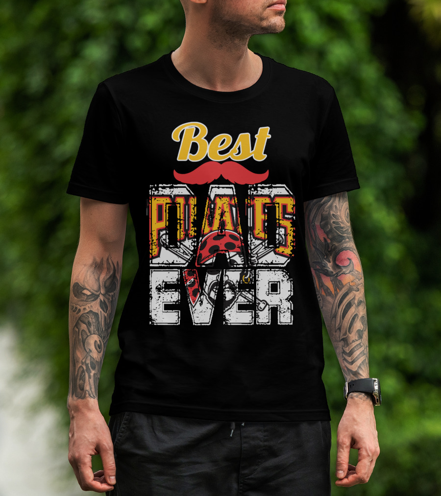 Best Pirates Dad Ever T-Shirt