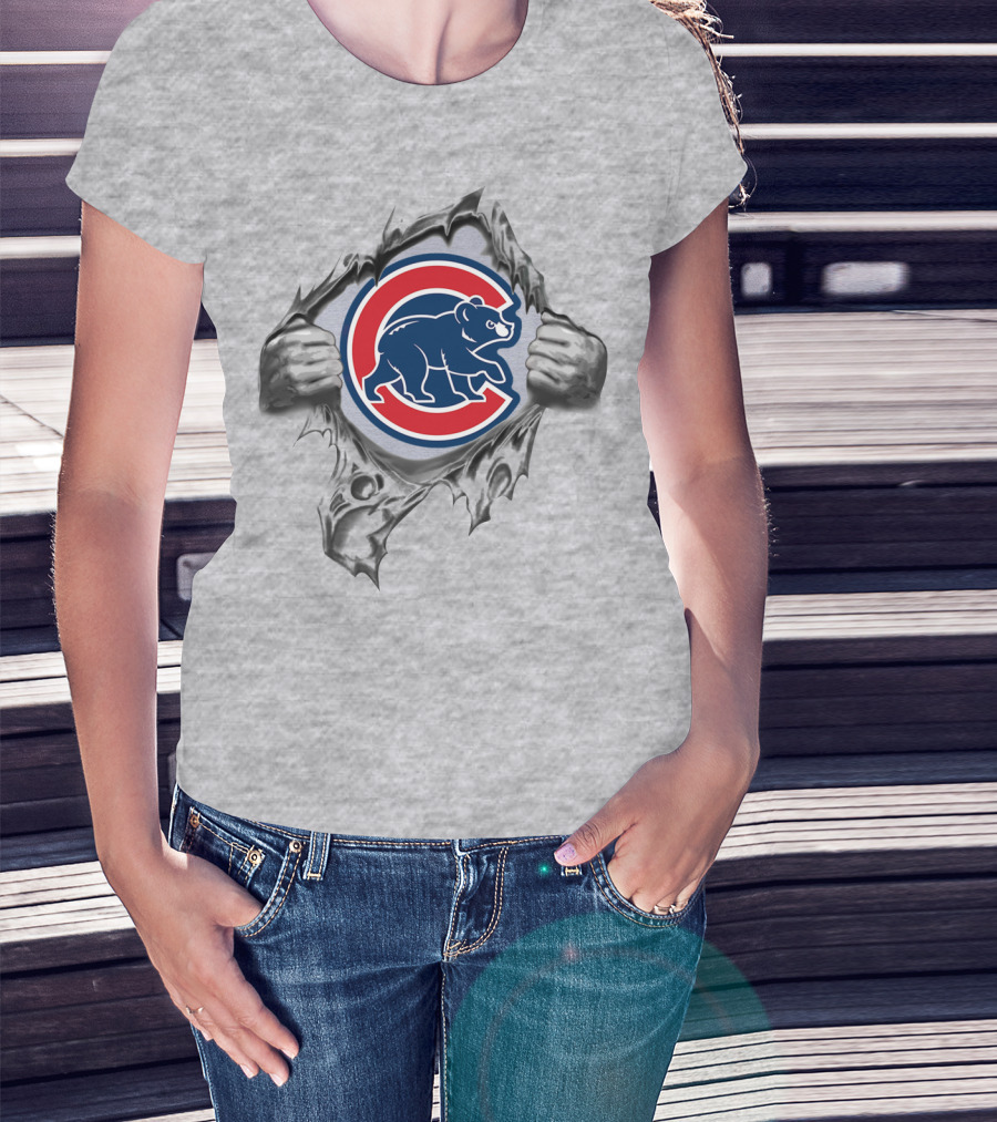 Chicago Cubs Ripped Logo Bear Claw Breakthrough T-Shirt
