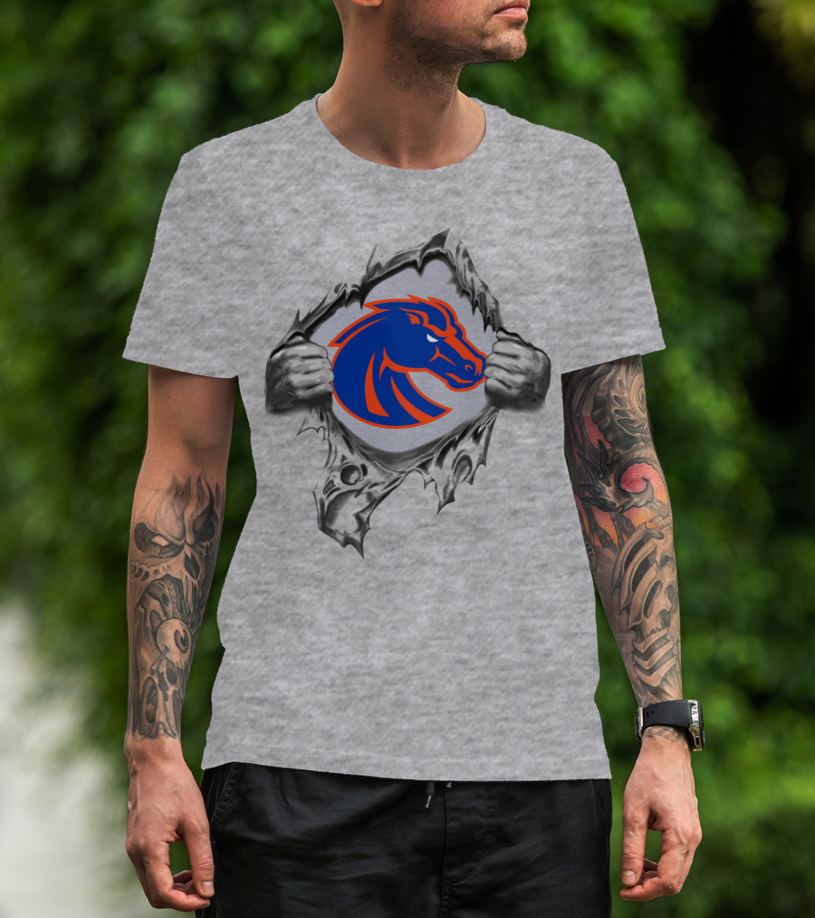 Boise State Broncos Ripped Steel Symbol With Horse Head T-Shirt