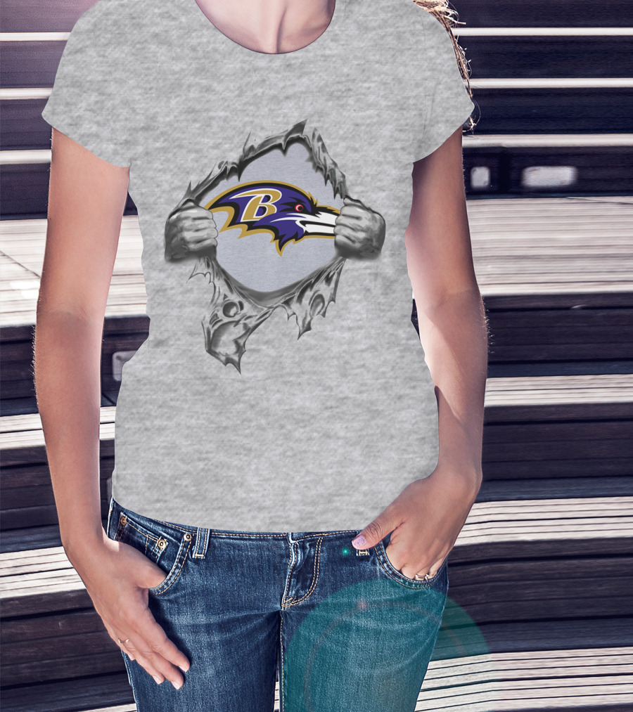 Baltimore Ravens Logo Tear T-Shirt