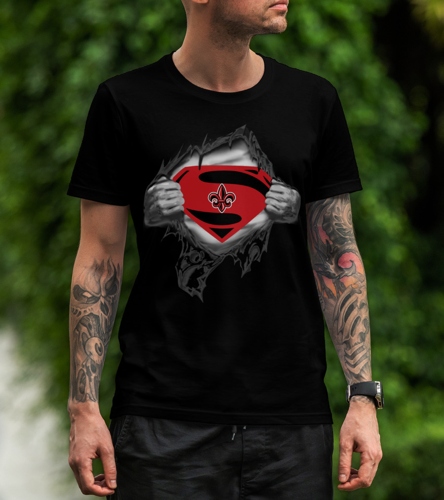 Ragin Cajuns Superman Fleur-De-Lis Crest 340 T-Shirt