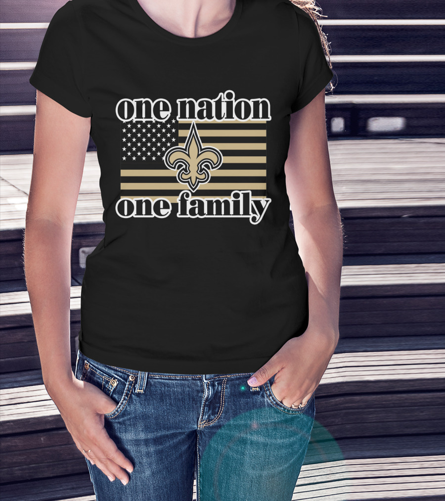 One Nation One Family American Flag Fleur-De-Lis 11 Saints T-Shirt
