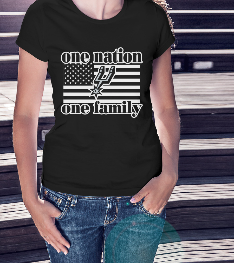 San Antonio Spurs One Nation One Family American Flag T-Shirt