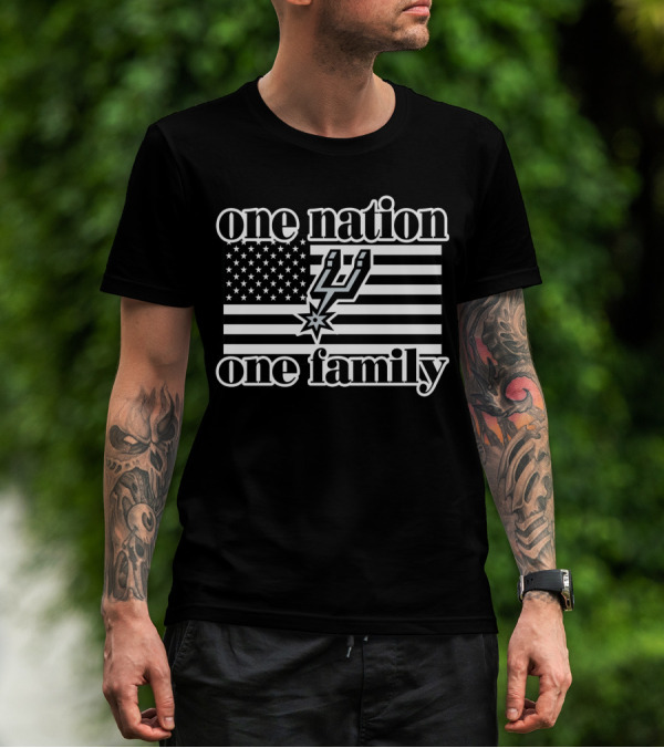 San Antonio Spurs One Nation One Family American Flag T-Shirt