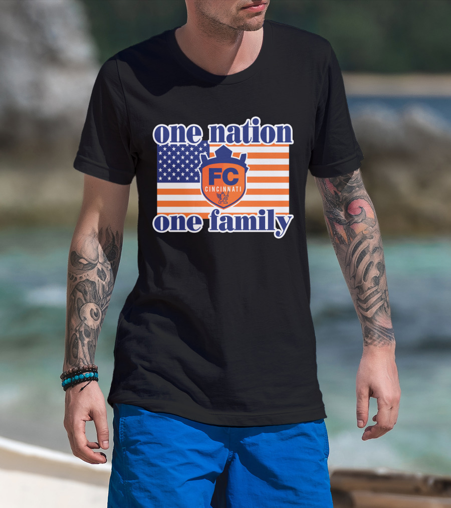 One Nation One Family Fc Cincinnati United States Flag T-Shirt