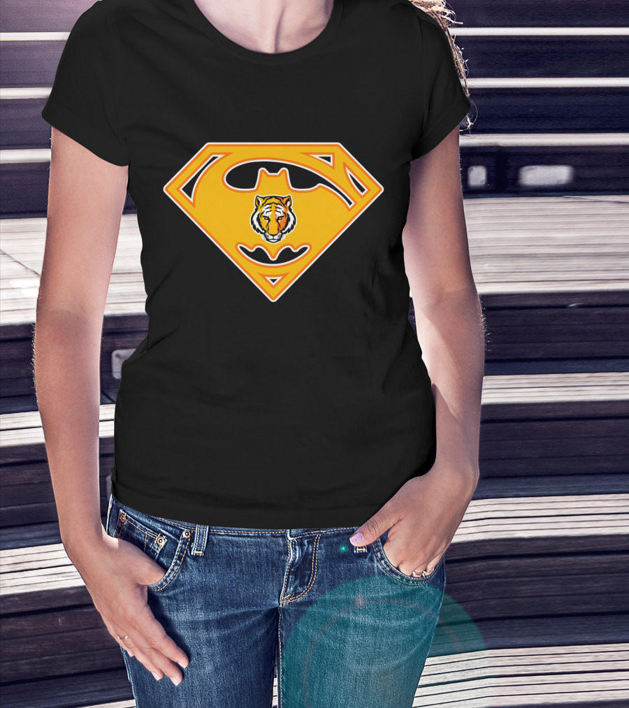 Depauw Tigers 80 Superman Batman T-Shirt