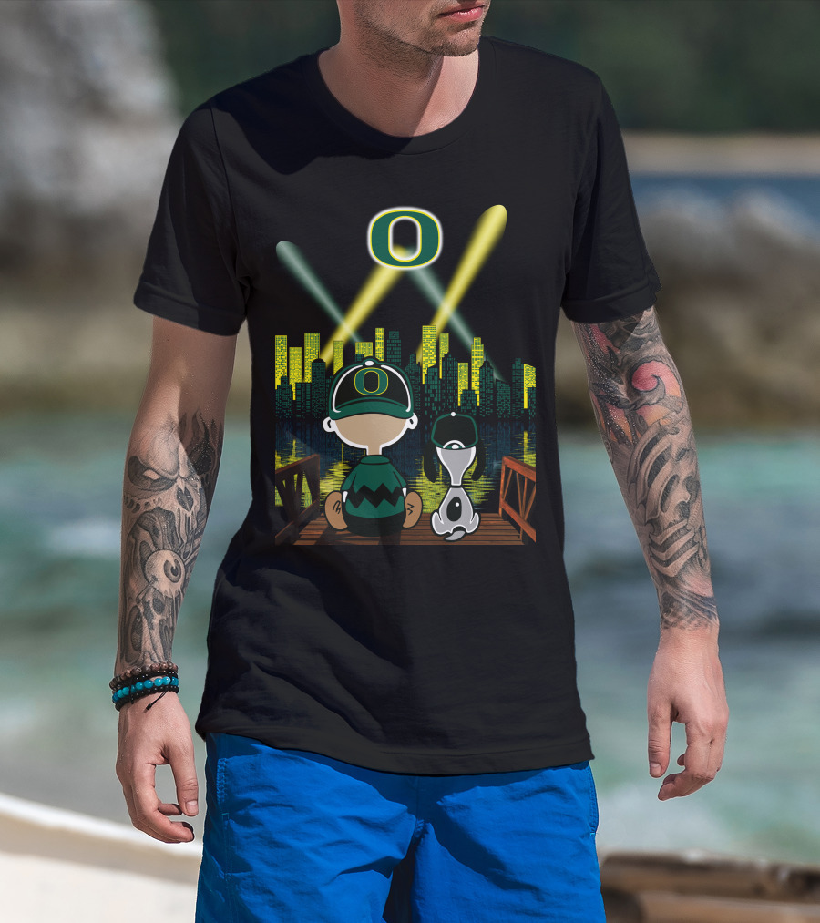 Oregon Ducks City Skyline Night Scene With O Logo And Lights T-Shirt