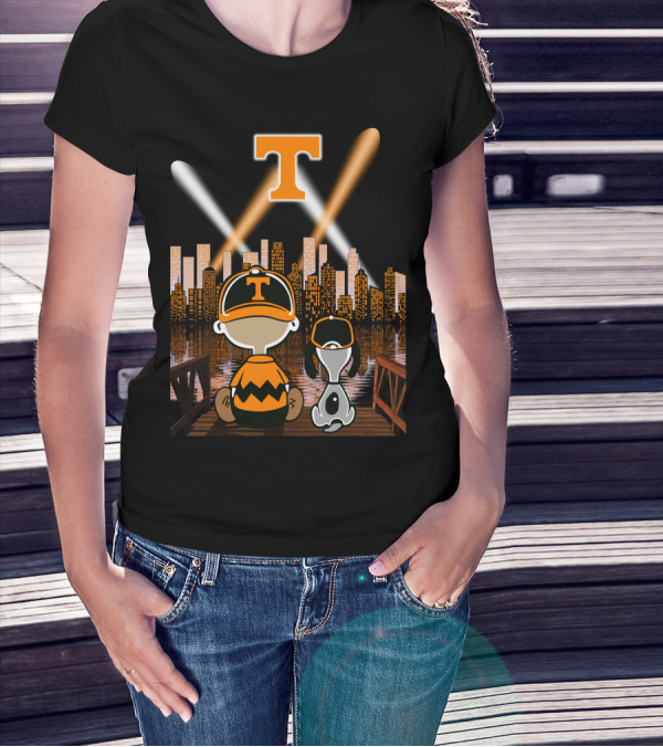 Tennessee Volunteers City Night Skyline With Iconic Cartoon Characters T-Shirt