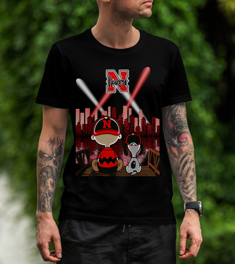 Nebraska Cornhuskers Huskers N City Skyline At Night With Peanuts Characters Charlie Brown And Snoopy T-Shirt