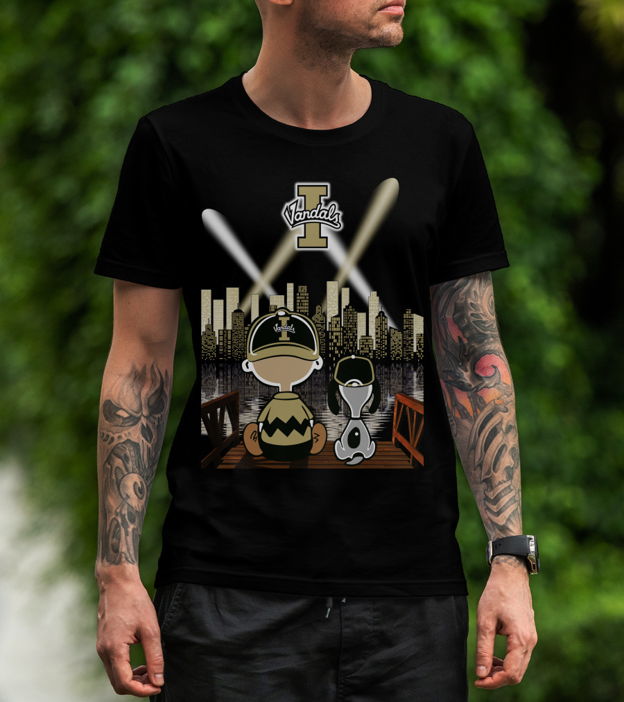 Vandals Idaho City Skyline At Night With Cartoon Characters T-Shirt