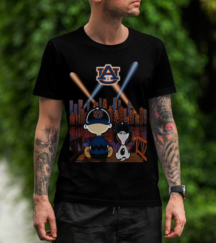 Auburn Tigers 92 Cityscape Night With Characters And Skyline T-Shirt
