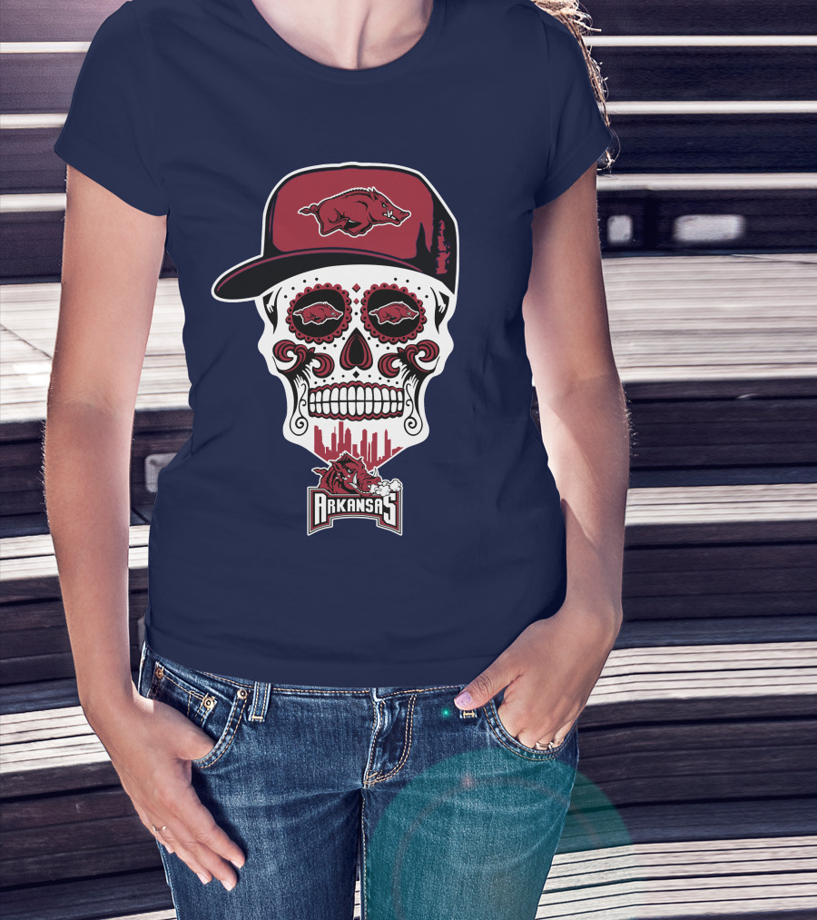 Arkansas Razorbacks Skull With Hat And Team T-Shirt