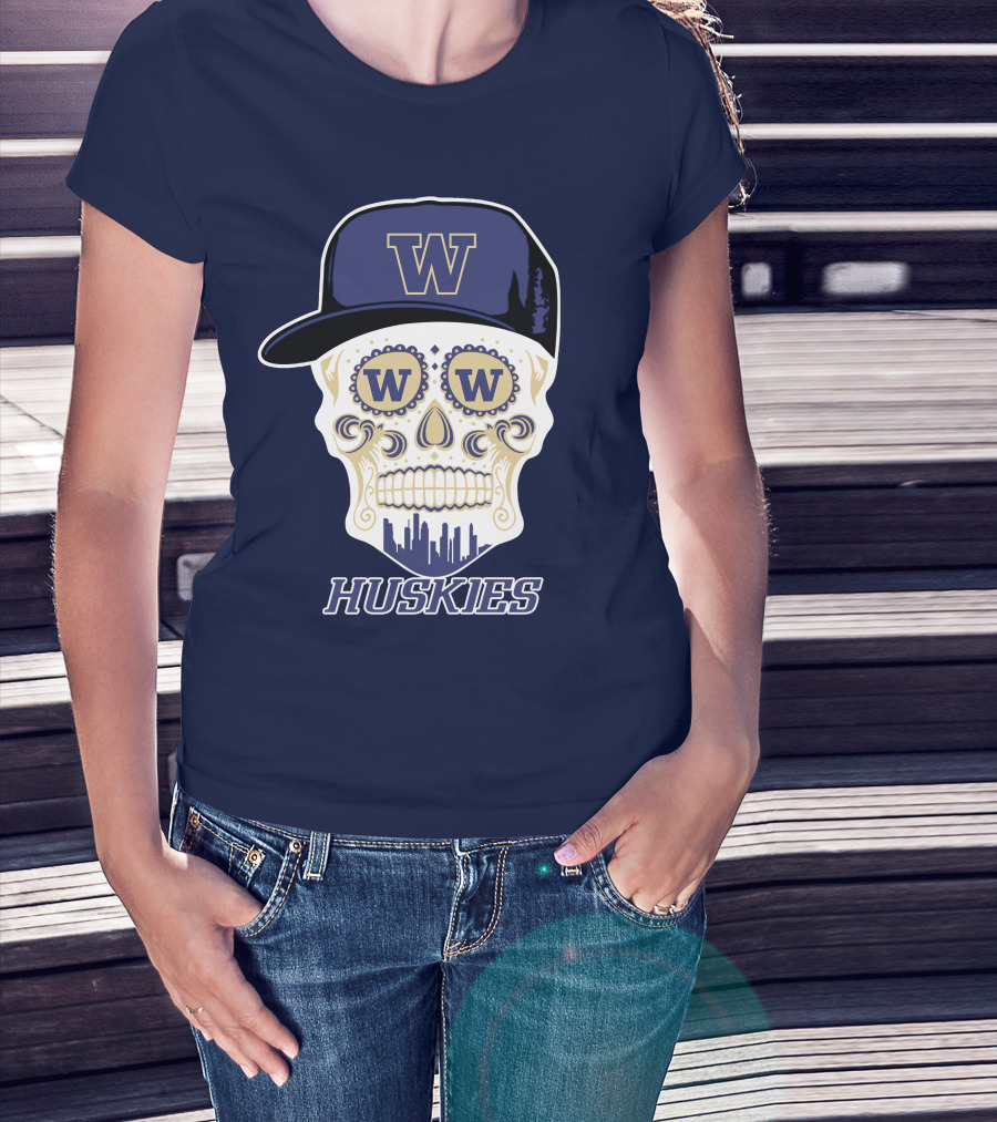 W Huskies Skull W Baseball Cap T-Shirt