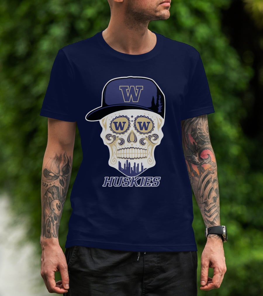 W Huskies Skull W Baseball Cap T-Shirt