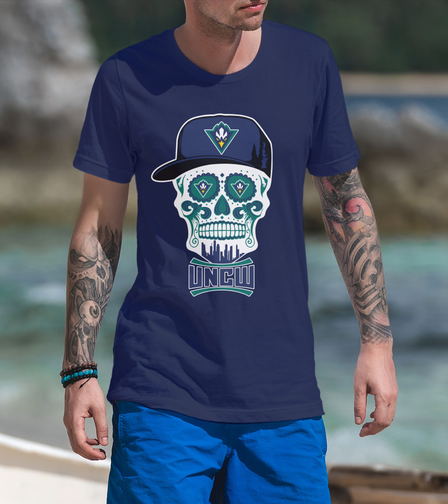 Uncw Seahawks Sugar Skull With Hat T-Shirt