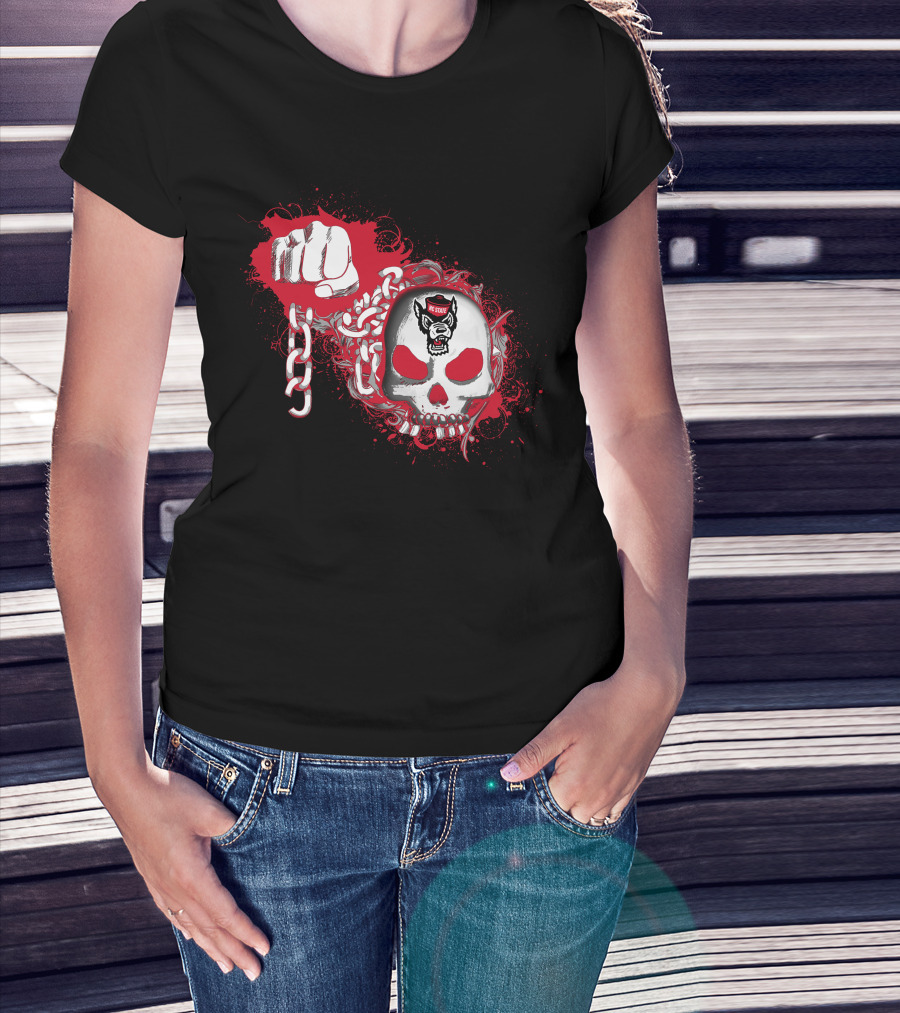 Nc State Wolfpack Skull And Chains Fist T-Shirt