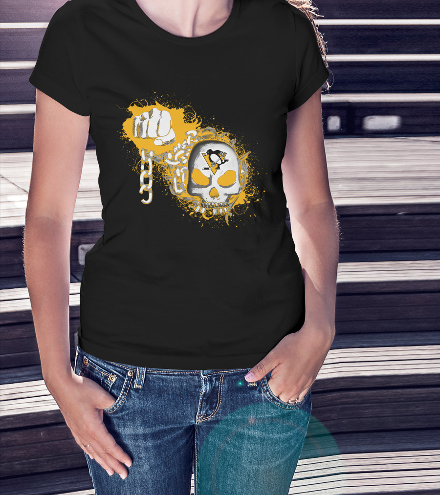 Pittsburgh Penguins Skull And Fist With Chain T-Shirt