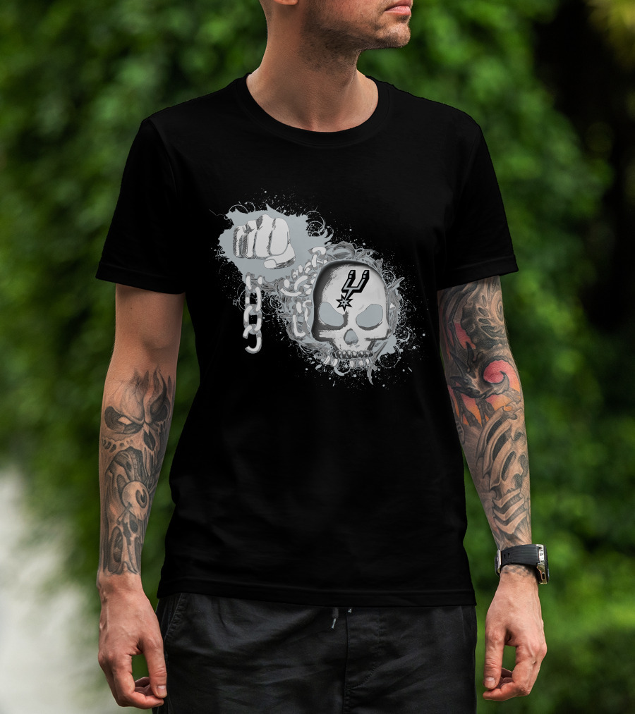 San Antonio Spurs Skull And Fist 196 T-Shirt